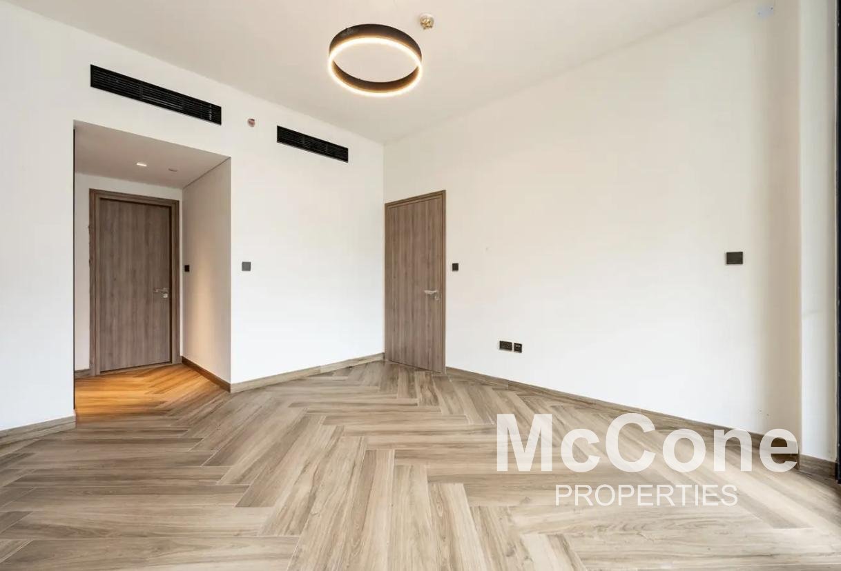 1 Bedroom Apartment for Sale in 399 Hills Park B, Dubai Hills Estate — photo 6 of 16