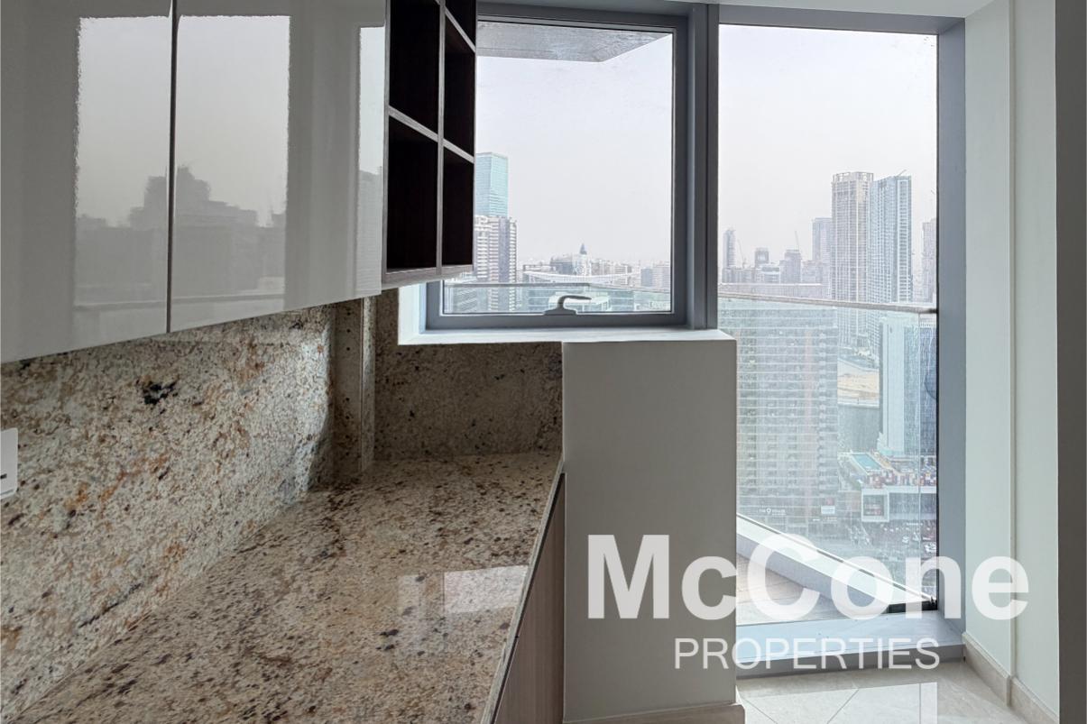 2 Bedroom Apartment for Sale in Imperial Avenue, Downtown Dubai — photograph 10 of 24