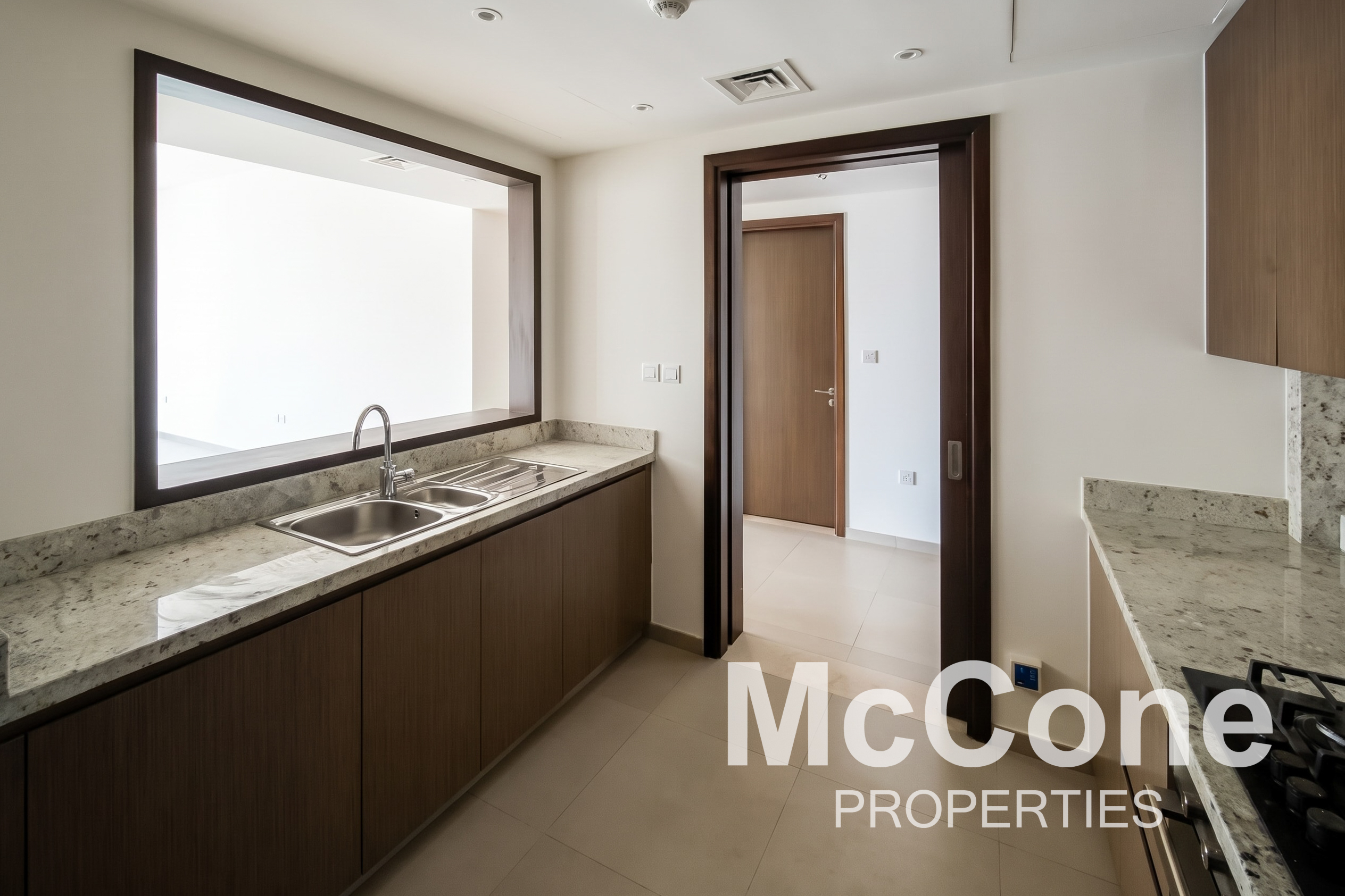 2 Bedroom Apartment for Sale in BLVD Heights Tower 2, Downtown Dubai — photo 6 of 15