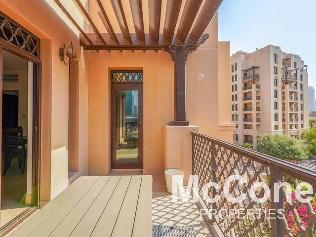 1 Bedroom Apartment for Sale in Zanzebeel 3, Downtown Dubai