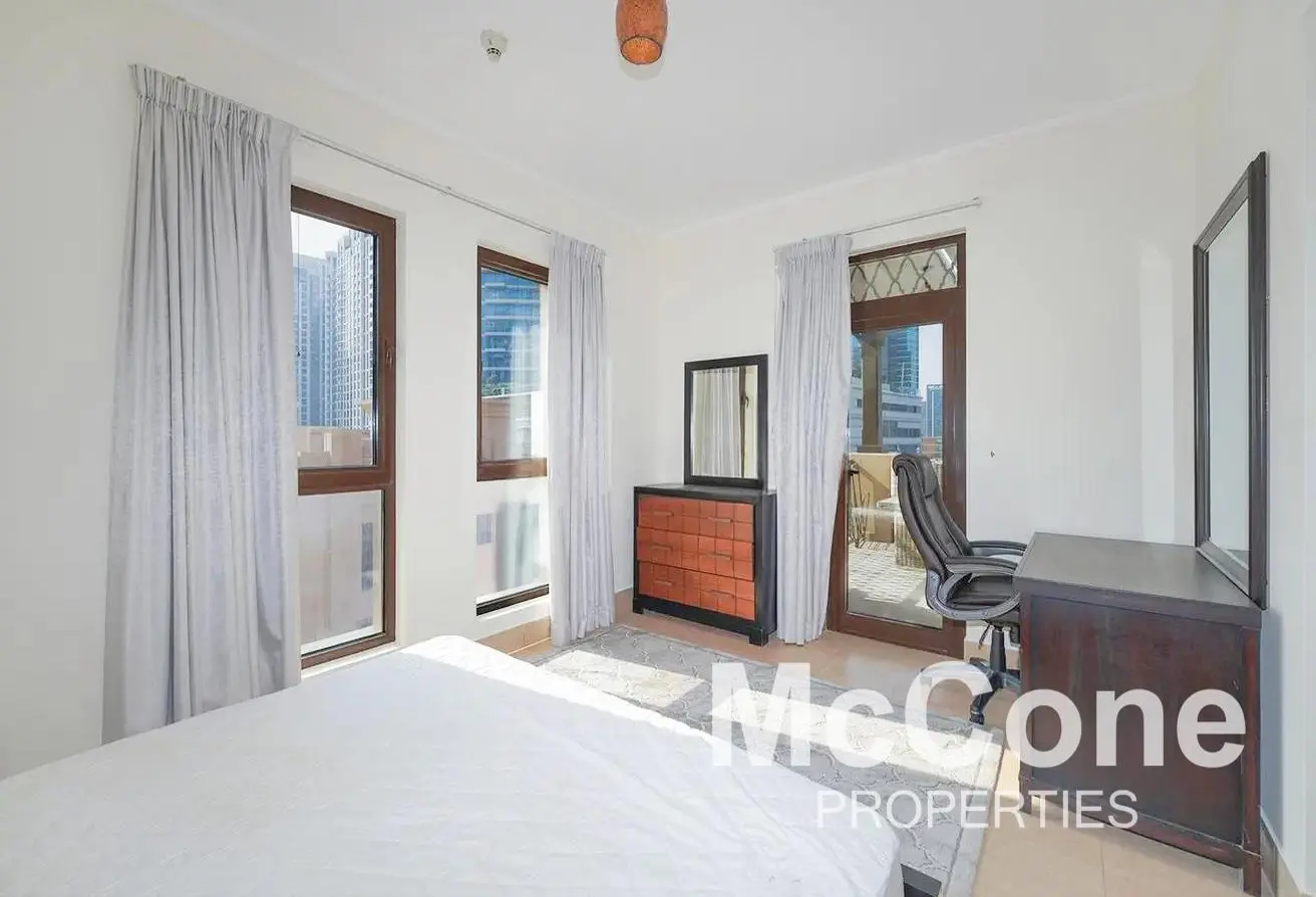 1 Bedroom Apartment for Sale in Zanzebeel 3, Downtown Dubai — photo 3 of 10