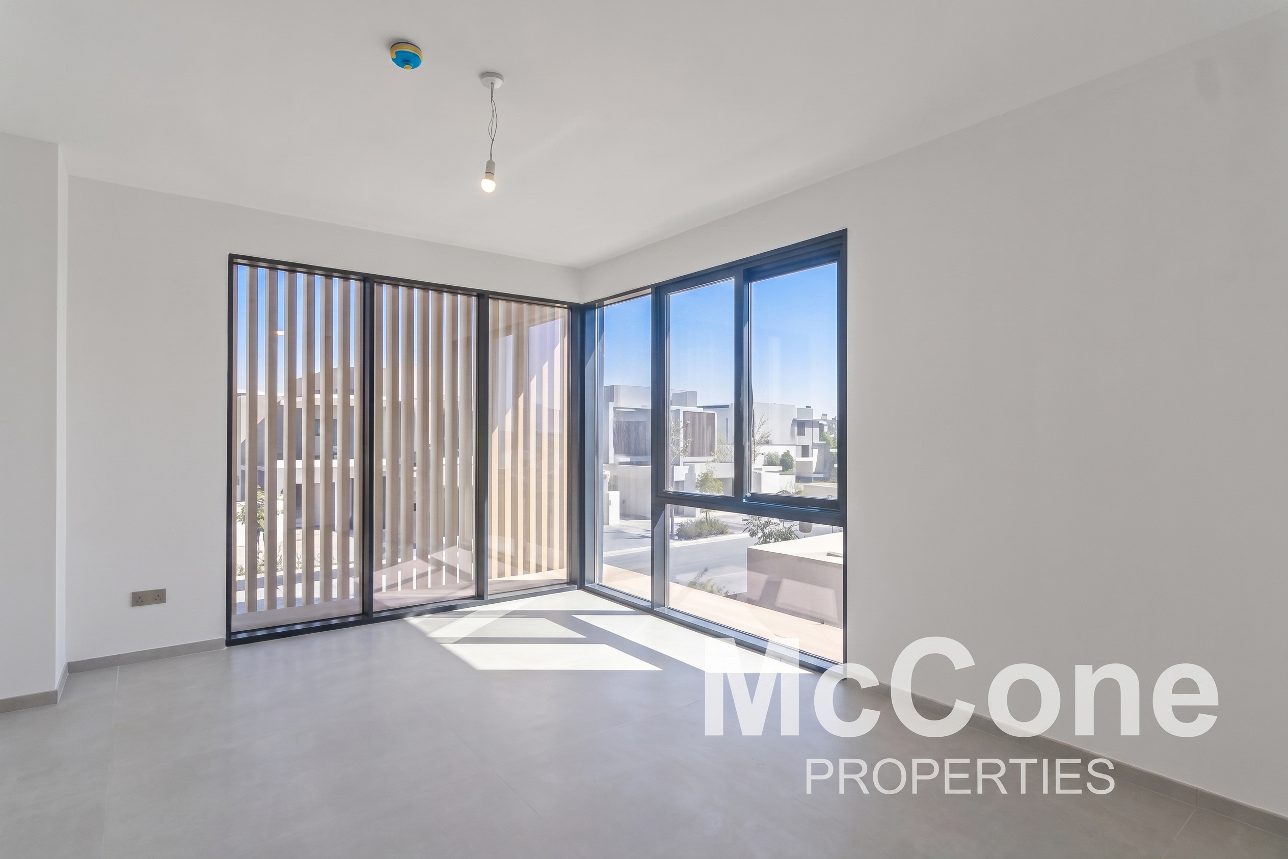 5 Bedroom Villa for Sale in Jebel Ali Village Villas, Jebel Ali — photo 9 of 23