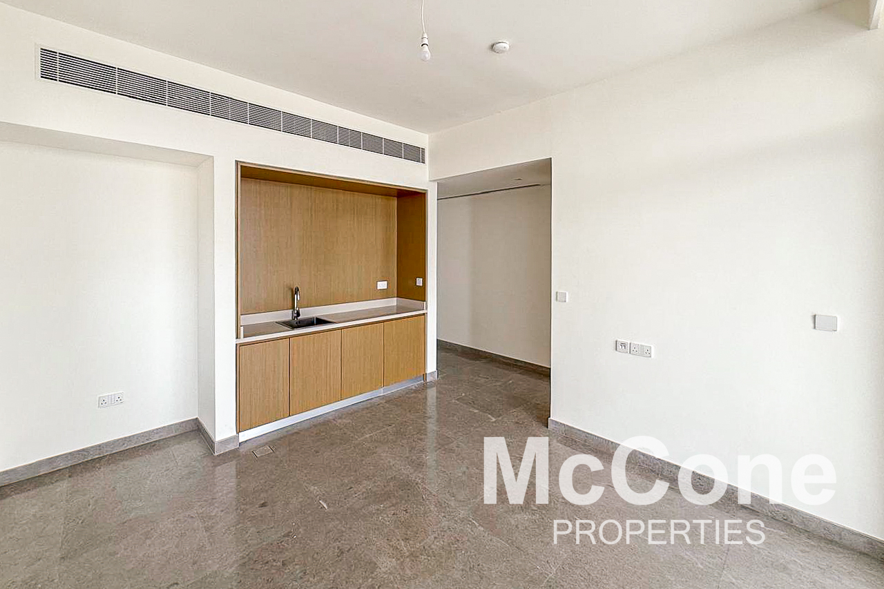 4 Bedroom Villa for Sale in Tilal Al Furjan, Al Furjan — photo 7 of 27