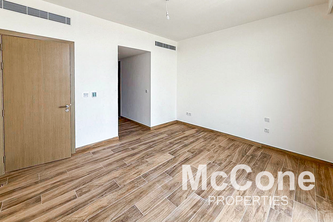 4 Bedroom Villa for Sale in Tilal Al Furjan, Al Furjan — photograph 10 of 27