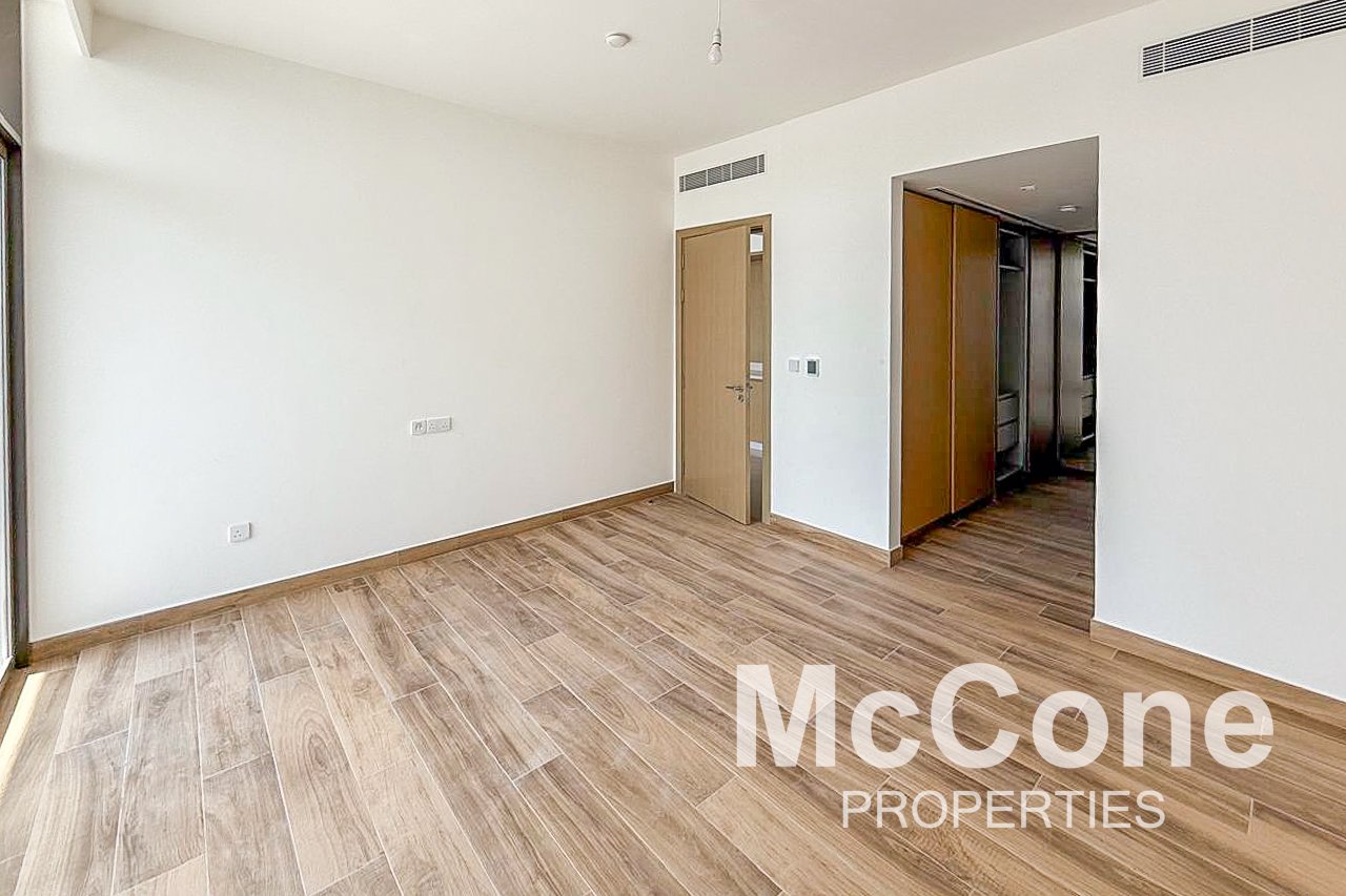 4 Bedroom Villa for Sale in Tilal Al Furjan, Al Furjan — photograph 11 of 27