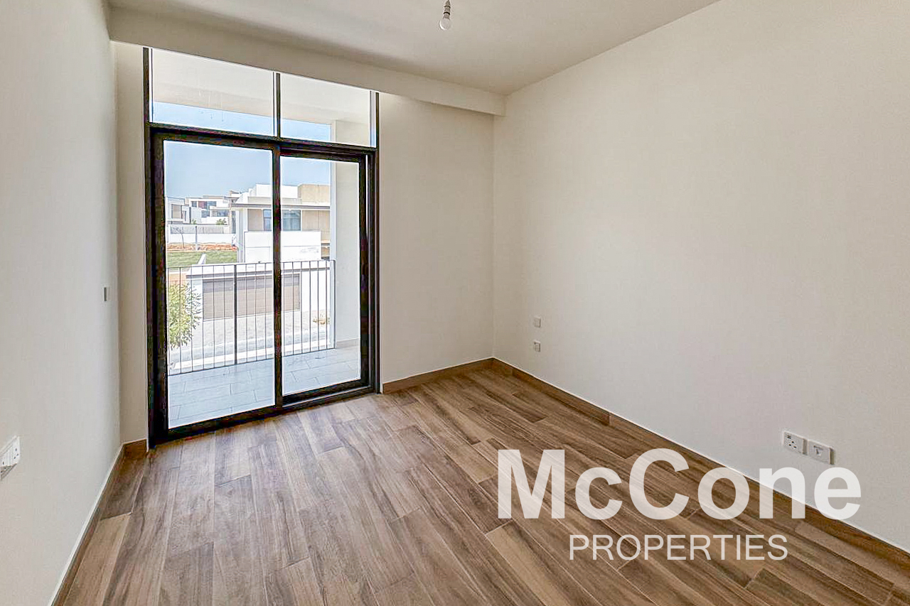 4 Bedroom Villa for Sale in Tilal Al Furjan, Al Furjan — photograph 13 of 27