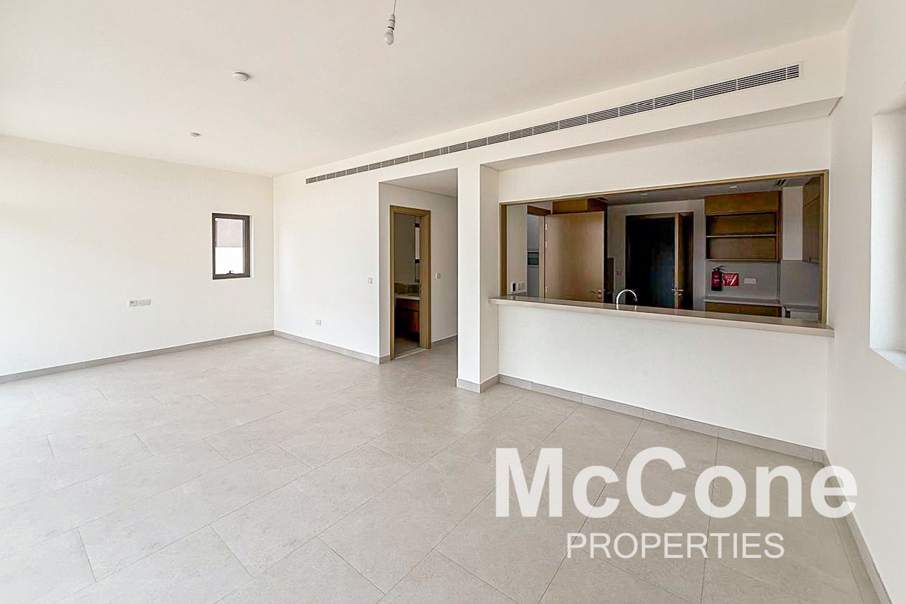 4 Bedroom Villa for Sale in Tilal Al Furjan, Al Furjan — photo 4 of 27