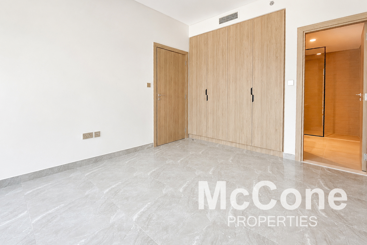 2 Bedroom Apartment for Sale in Peninsula Two, Business Bay — photo 6 of 15