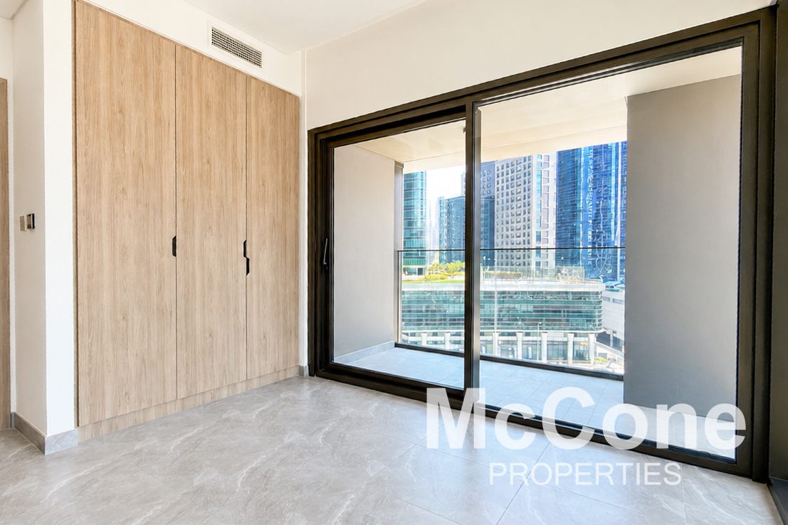 2 Bedroom Apartment for Sale in Peninsula Two, Business Bay — photo 7 of 15