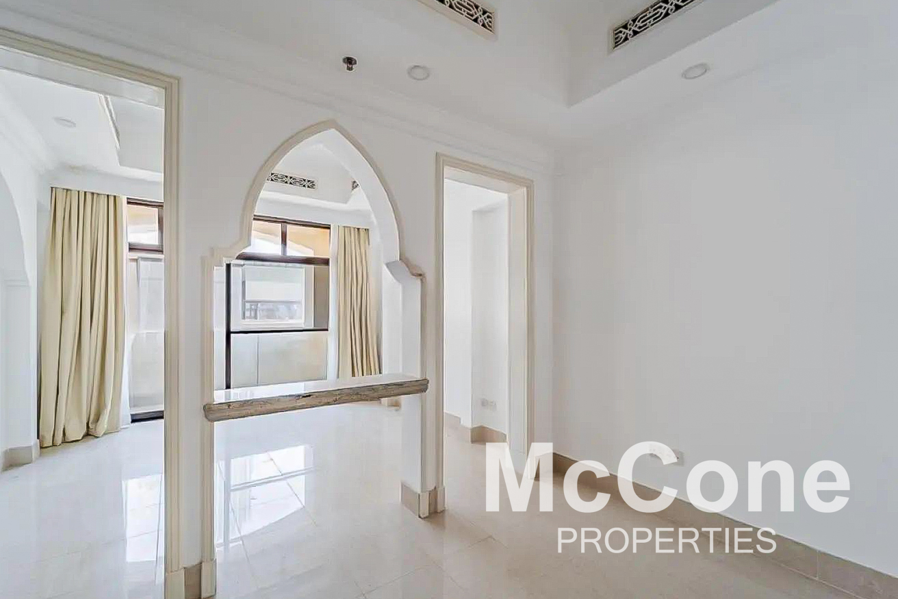 1 Bedroom Apartment for Sale in Tajer Residences, Downtown Dubai — photo 2 of 11