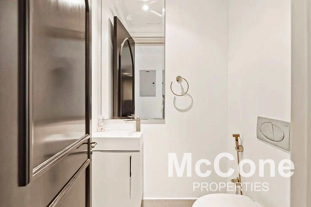 1 Bedroom Apartment for Sale in Tajer Residences, Downtown Dubai — photo 8 of 11
