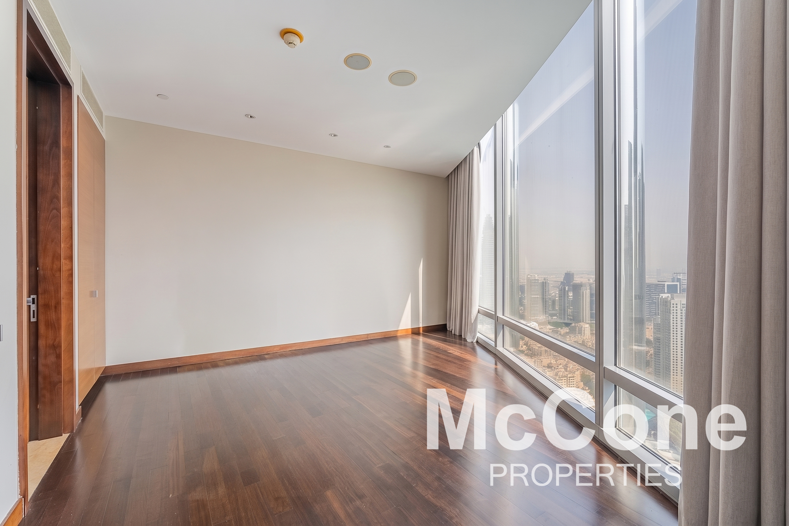 2 Bedroom Apartment for Sale in Burj Khalifa, Downtown Dubai — photo 9 of 19