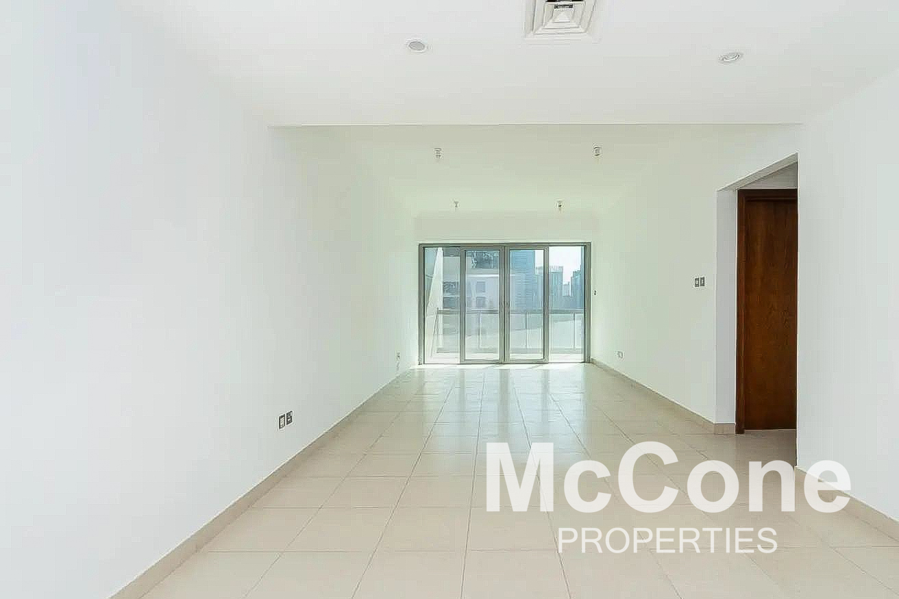 1 Bedroom Apartment for Sale in 8 Boulevard Walk, Downtown Dubai — photo 2 of 10
