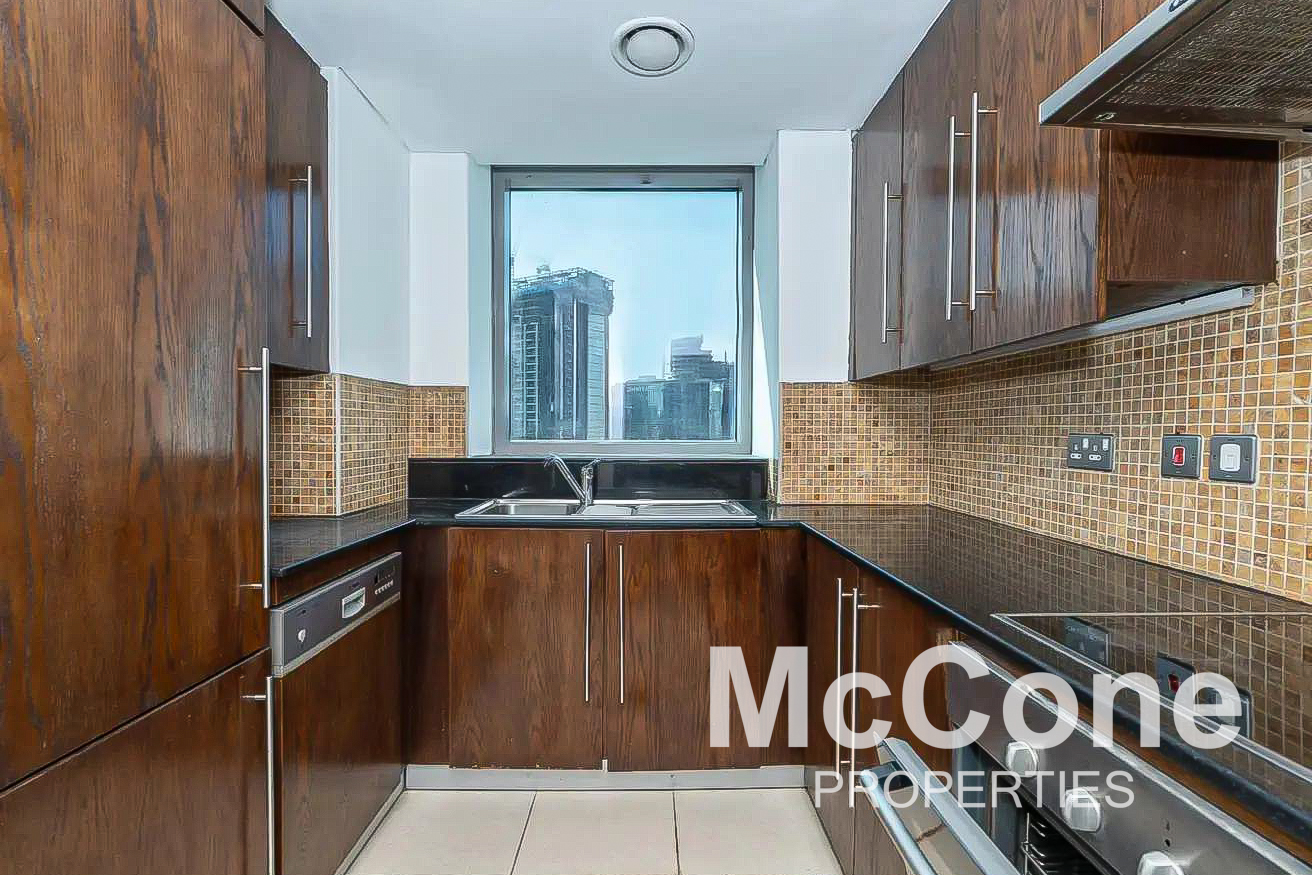 1 Bedroom Apartment for Sale in 8 Boulevard Walk, Downtown Dubai — photo 4 of 10