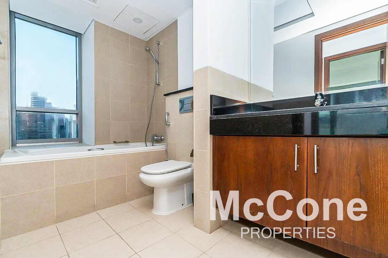 1 Bedroom Apartment for Sale in 8 Boulevard Walk, Downtown Dubai — photo 9 of 10