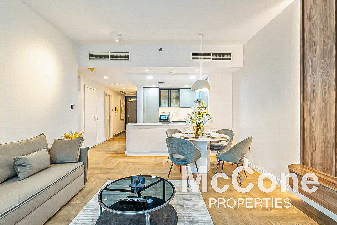 1 Bedroom Apartment for Sale in Standpoint Tower 1, Downtown Dubai — photo 6 of 28