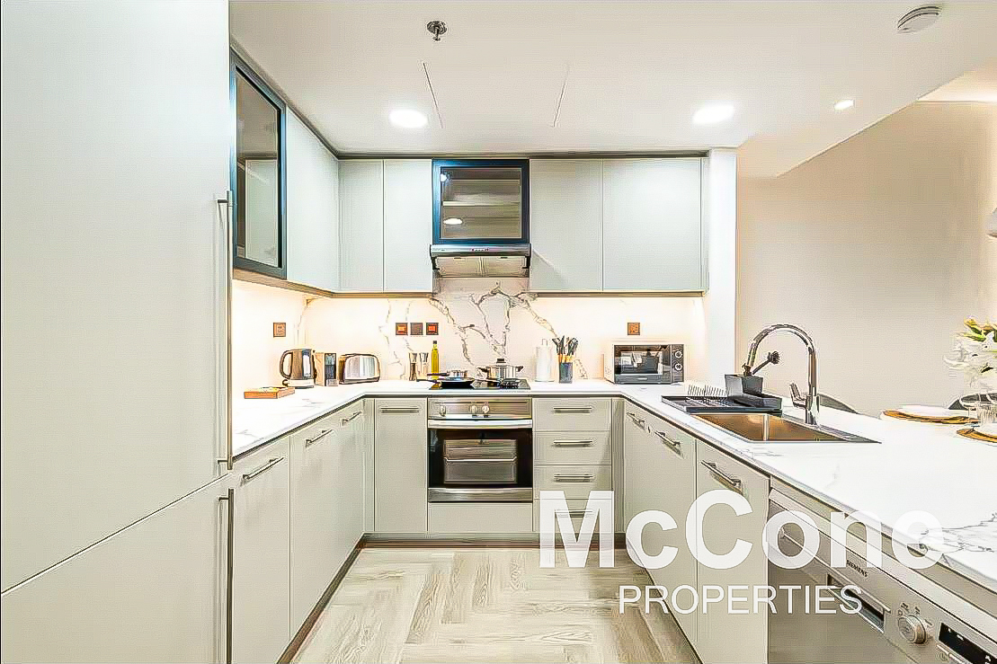 1 Bedroom Apartment for Sale in Standpoint Tower 1, Downtown Dubai — photograph 11 of 28