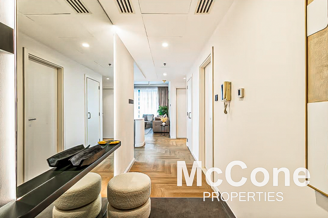 1 Bedroom Apartment for Sale in Standpoint Tower 1, Downtown Dubai — photograph 13 of 28