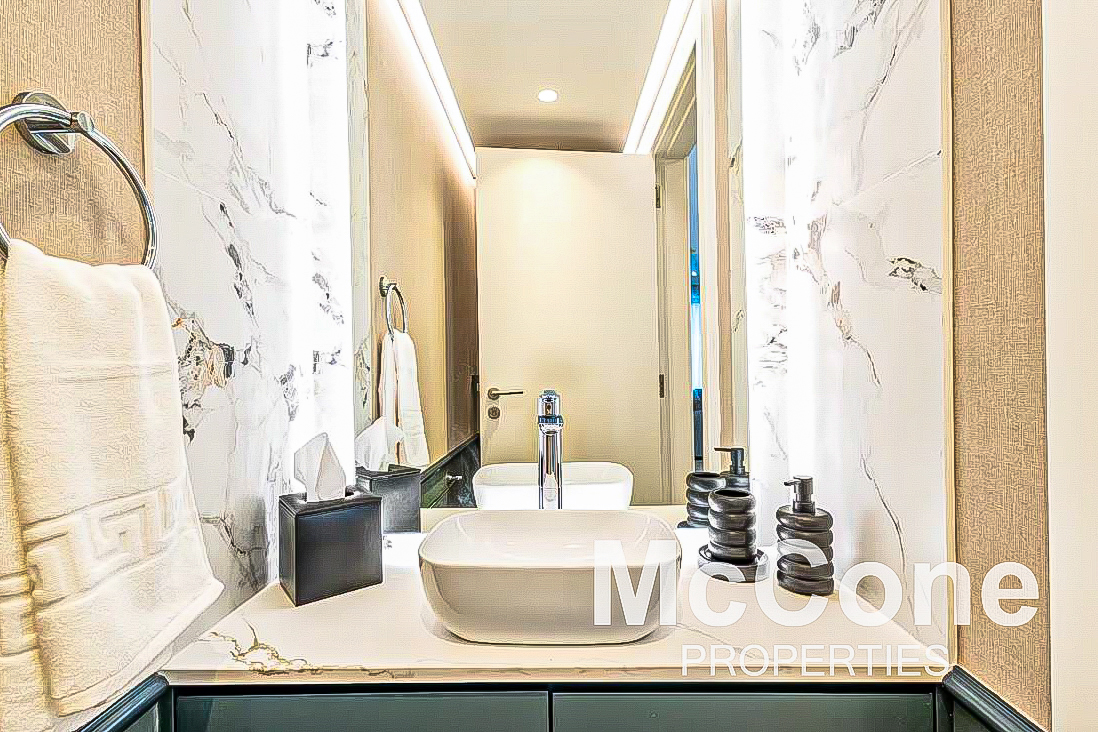 1 Bedroom Apartment for Sale in Standpoint Tower 1, Downtown Dubai — photograph 19 of 28
