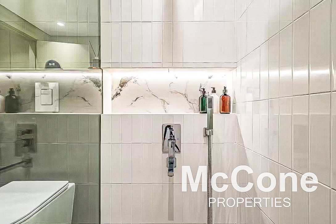 1 Bedroom Apartment for Sale in Standpoint Tower 1, Downtown Dubai — photograph 20 of 28