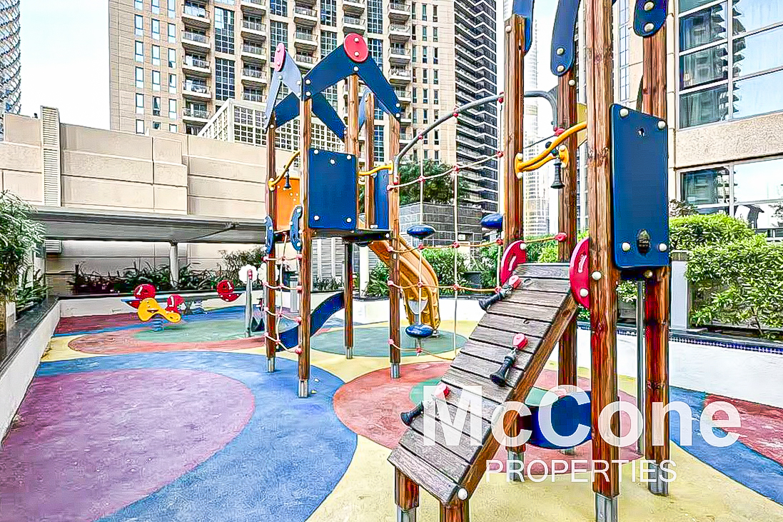 1 Bedroom Apartment for Sale in Standpoint Tower 1, Downtown Dubai — photograph 25 of 28