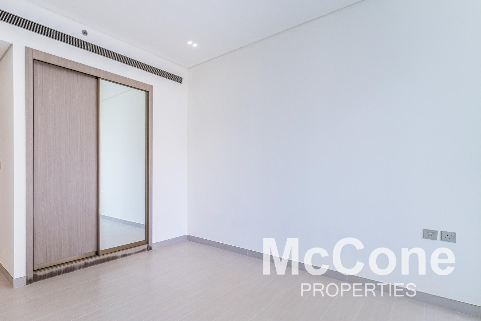 1 Bedroom Apartment for Sale in Binghatti Phoenix, Jumeirah Village Circle — photo 6 of 10