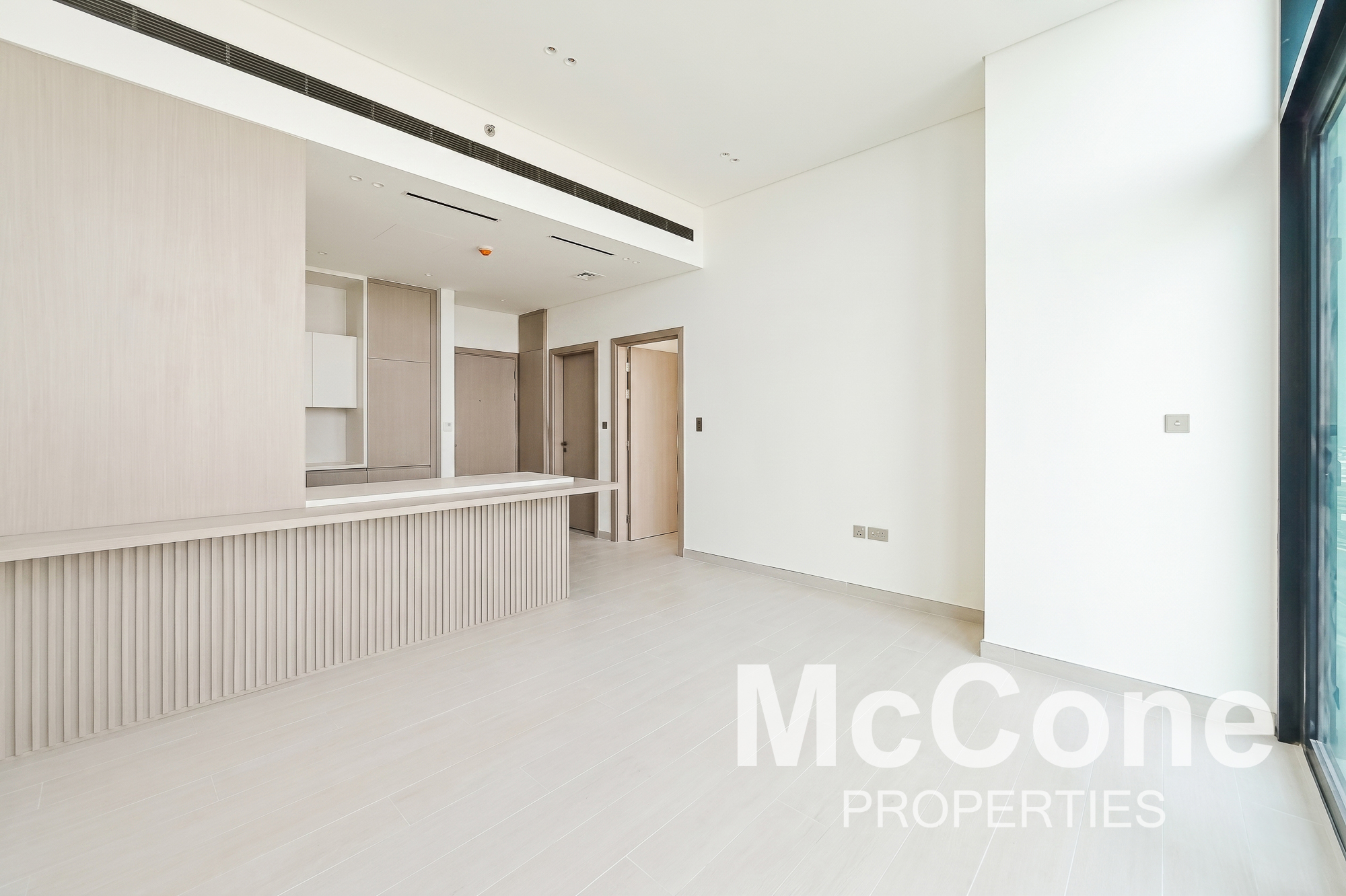 1 Bedroom Apartment for Sale in Binghatti Phantom, Jumeirah Village Circle — photo 4 of 14
