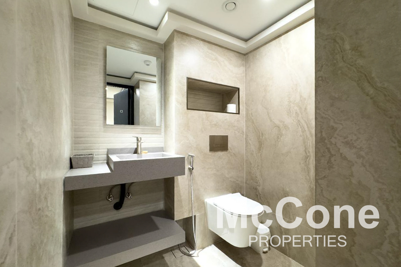 2 Bedroom Apartment for Sale in The Lofts Central, Downtown Dubai — photograph 15 of 18