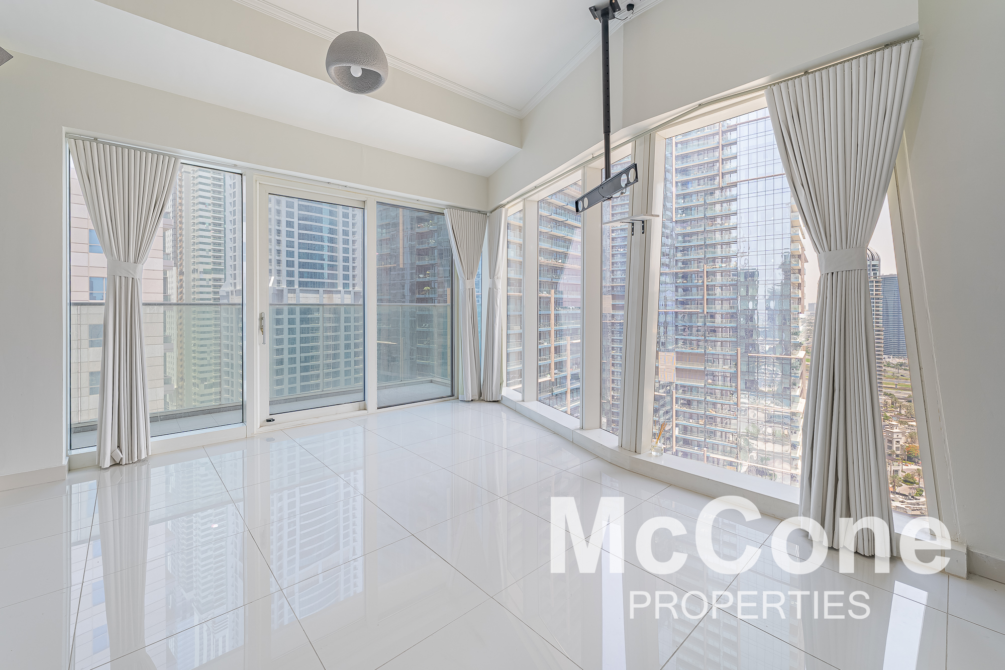 3 Bedroom Apartment for Sale in Damac Heights, Dubai Marina — photo 7 of 19