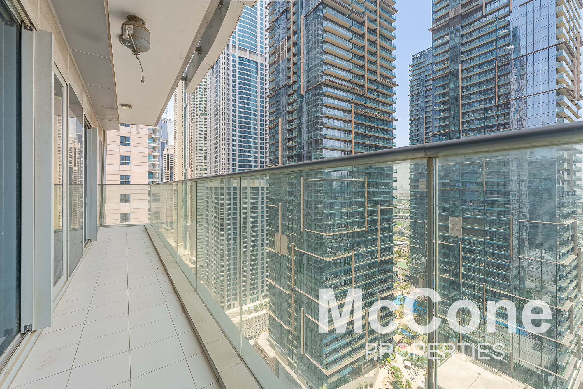 3 Bedroom Apartment for Sale in Damac Heights, Dubai Marina — photograph 16 of 19
