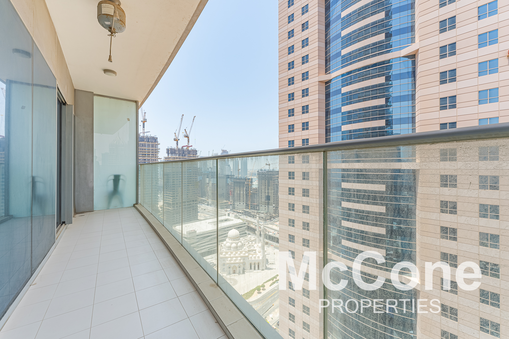 3 Bedroom Apartment for Sale in Damac Heights, Dubai Marina — photograph 18 of 19
