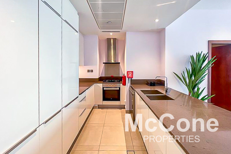 1 Bedroom Apartment for Sale in Marina Gate 2, Dubai Marina — photo 6 of 10