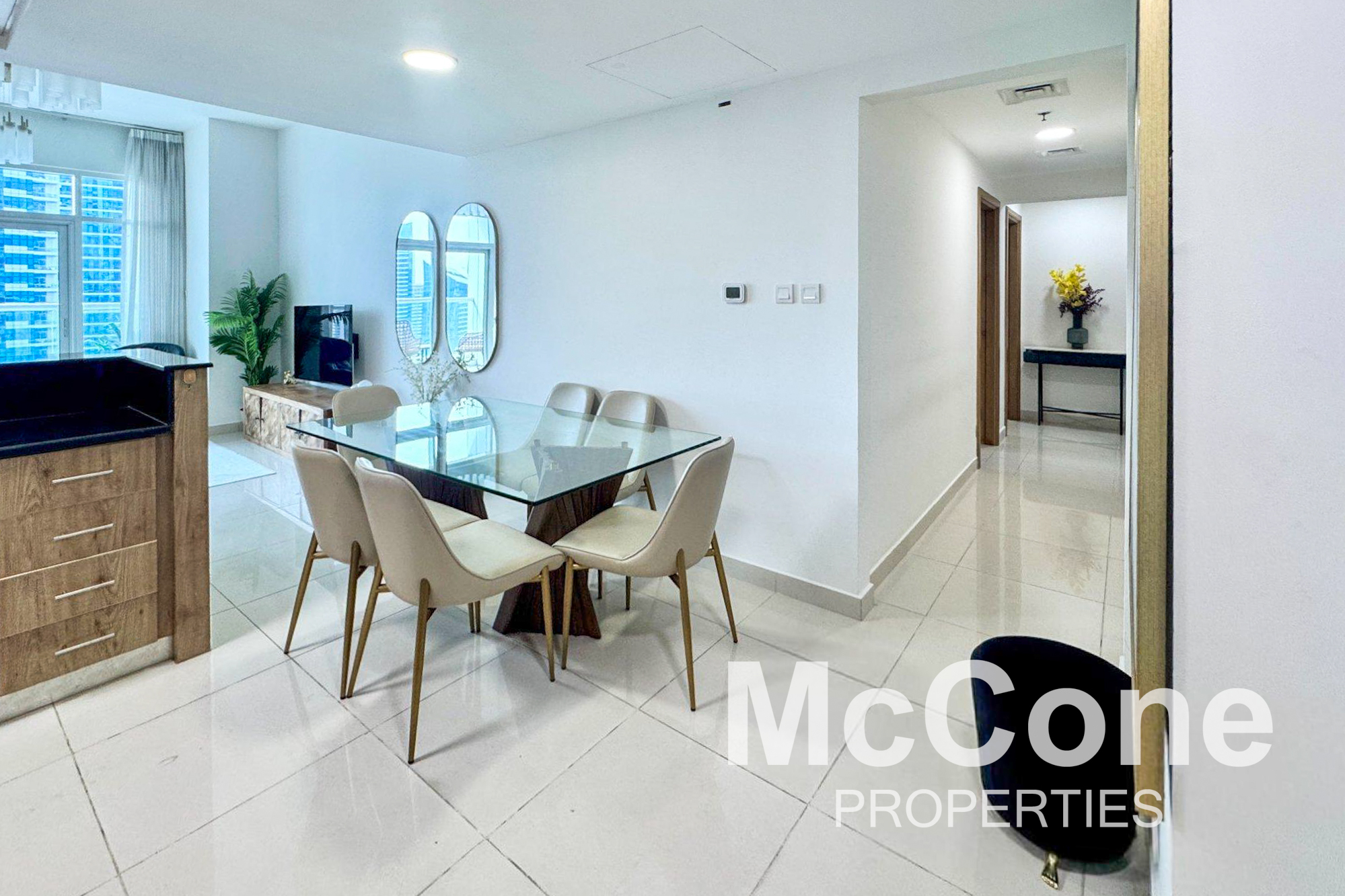 2 Bedroom Apartment for Sale in Continental Tower, Dubai Marina — photo 3 of 11