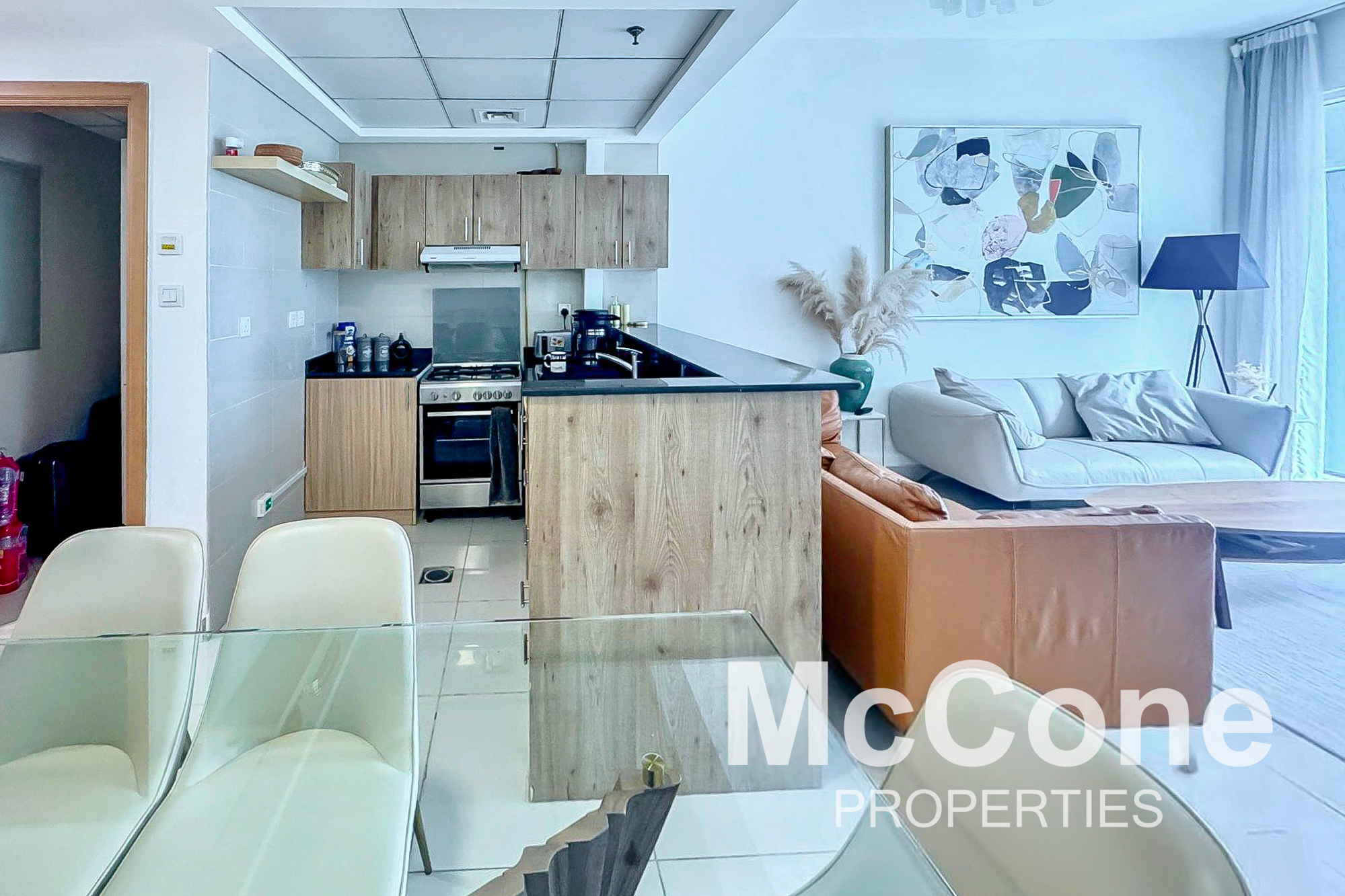 2 Bedroom Apartment for Sale in Continental Tower, Dubai Marina — photo 4 of 11