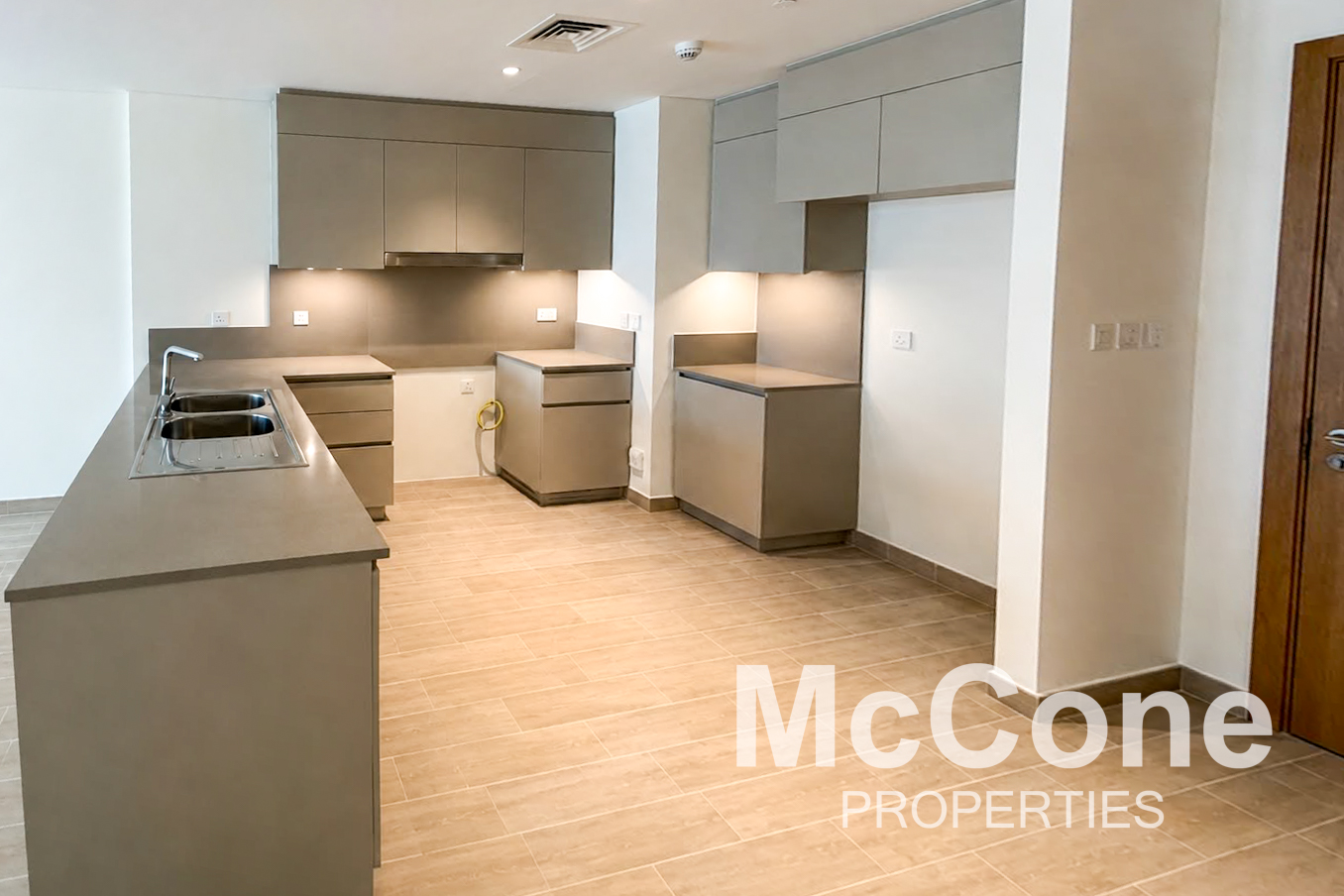 3 Bedroom Apartment for Sale in Breeze at Creek Beach Building 3, Dubai Creek Harbour (The Lagoons) — photo 5 of 12