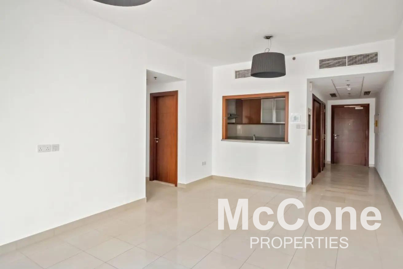 1 Bedroom Apartment for Sale in Standpoint Tower 1, Downtown Dubai — photo 6 of 14