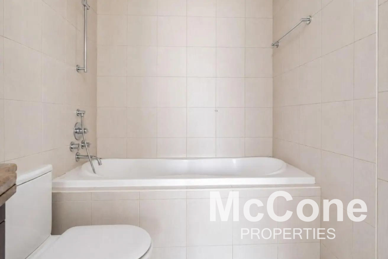 1 Bedroom Apartment for Sale in Standpoint Tower 1, Downtown Dubai — photograph 11 of 14
