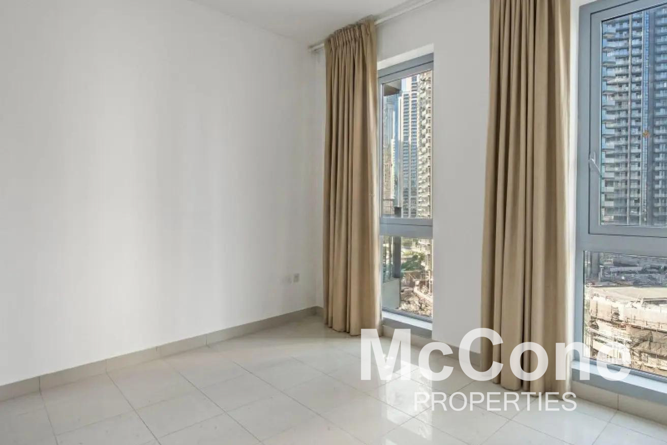 1 Bedroom Apartment for Sale in Standpoint Tower 1, Downtown Dubai — photo 7 of 14