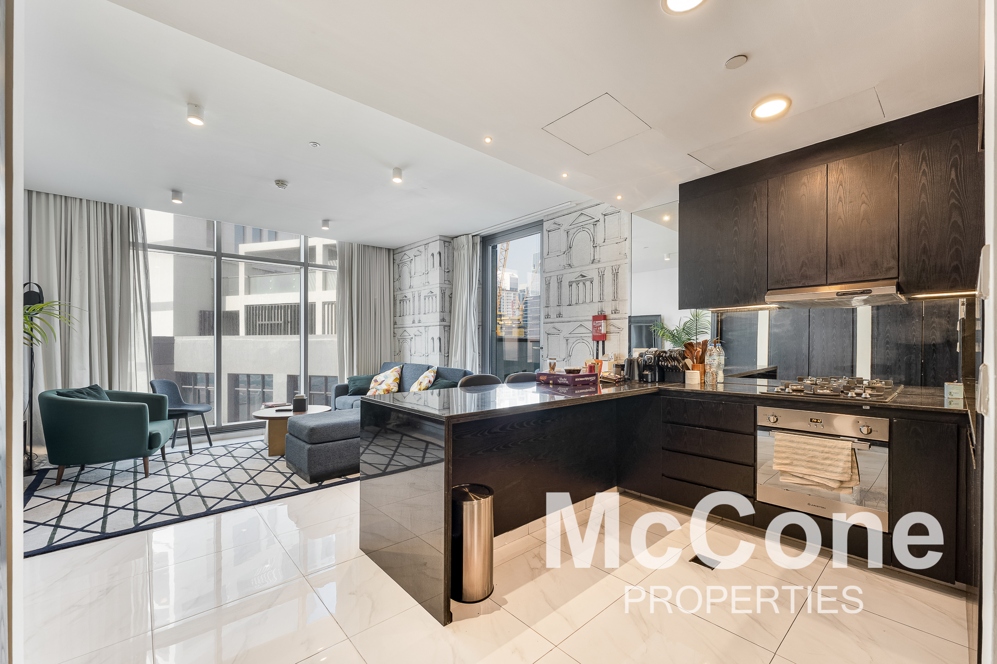 1 Bedroom Apartment for Sale in Millennium Atria Business Bay, Business Bay — photo 3 of 17