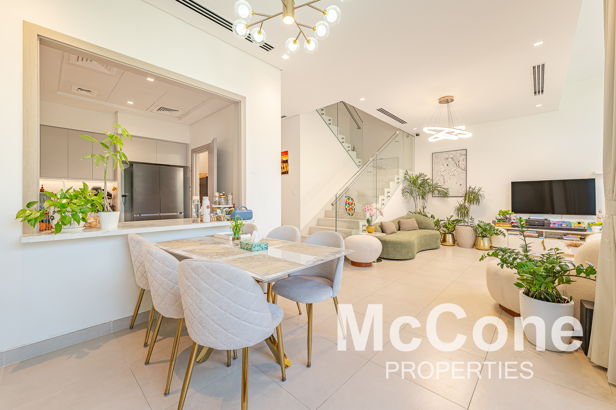 3 Bedroom Townhouse for Sale in Murooj Al Furjan East, Al Furjan — photo 3 of 19