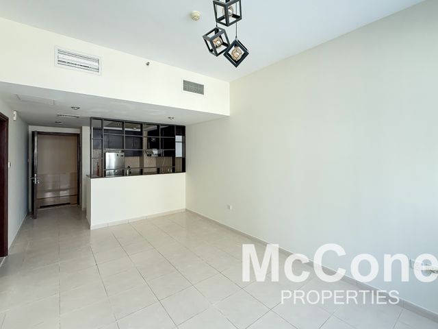 1 Bedroom Apartment for Sale in Royal Residence 1, Dubai Sports City