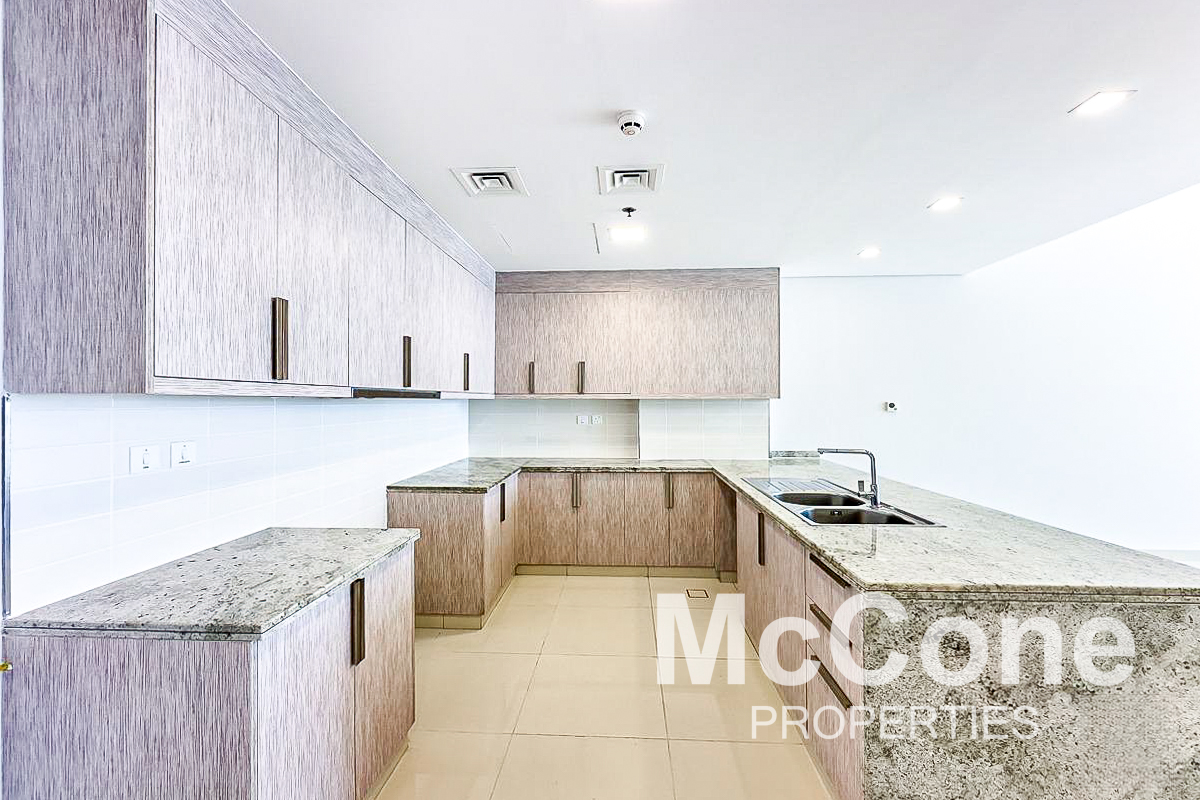 2 Bedroom Apartment for Sale in Topaz Avenue, Al Furjan — photo 2 of 15