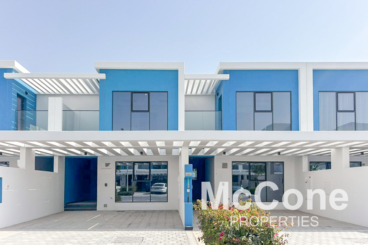 4 Bedroom Townhouse for Sale in Santorini, Damac Lagoons