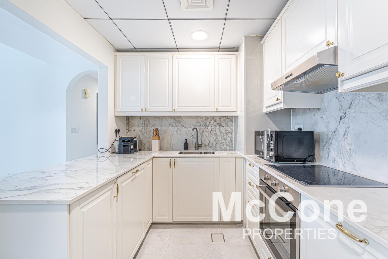 2 Bedroom Apartment for Sale in Rimal 4, Jumeirah Beach Residence — photo 5 of 21