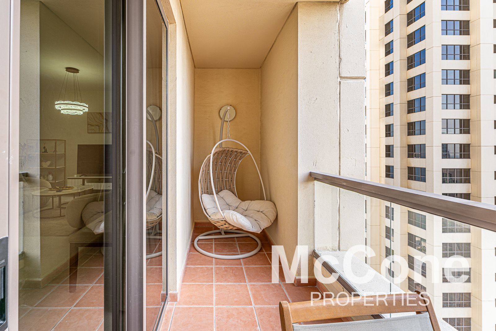 2 Bedroom Apartment for Sale in Rimal 4, Jumeirah Beach Residence — photograph 20 of 21