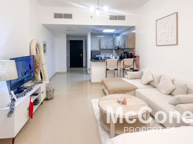 Studio Apartment for Sale in UniEstate Prime Tower, Jumeirah Village Circle