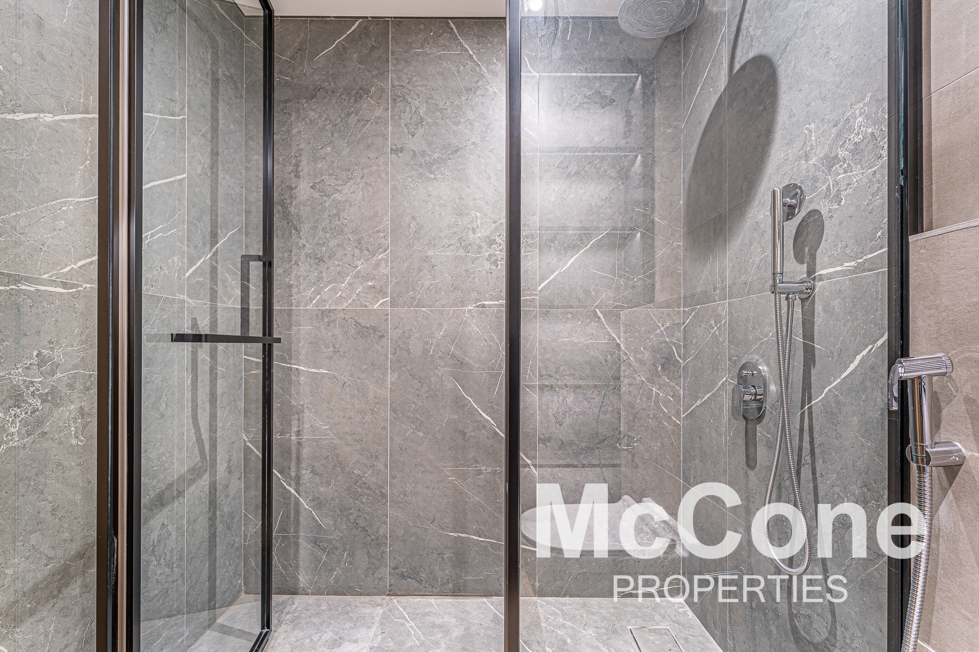 3 Bedroom Apartment for Sale in Orra The Embankment Tower 1, Jumeirah Lake Towers — photograph 12 of 20