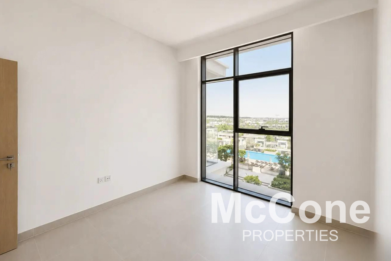 2 Bedroom Apartment for Sale in Golf Grand, Dubai Hills Estate — photo 5 of 10
