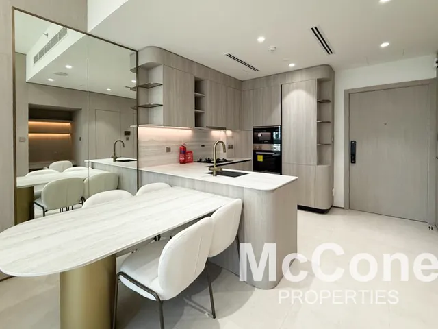 1 Bedroom Apartment for Sale in Pearl House III, Jumeirah Village Circle