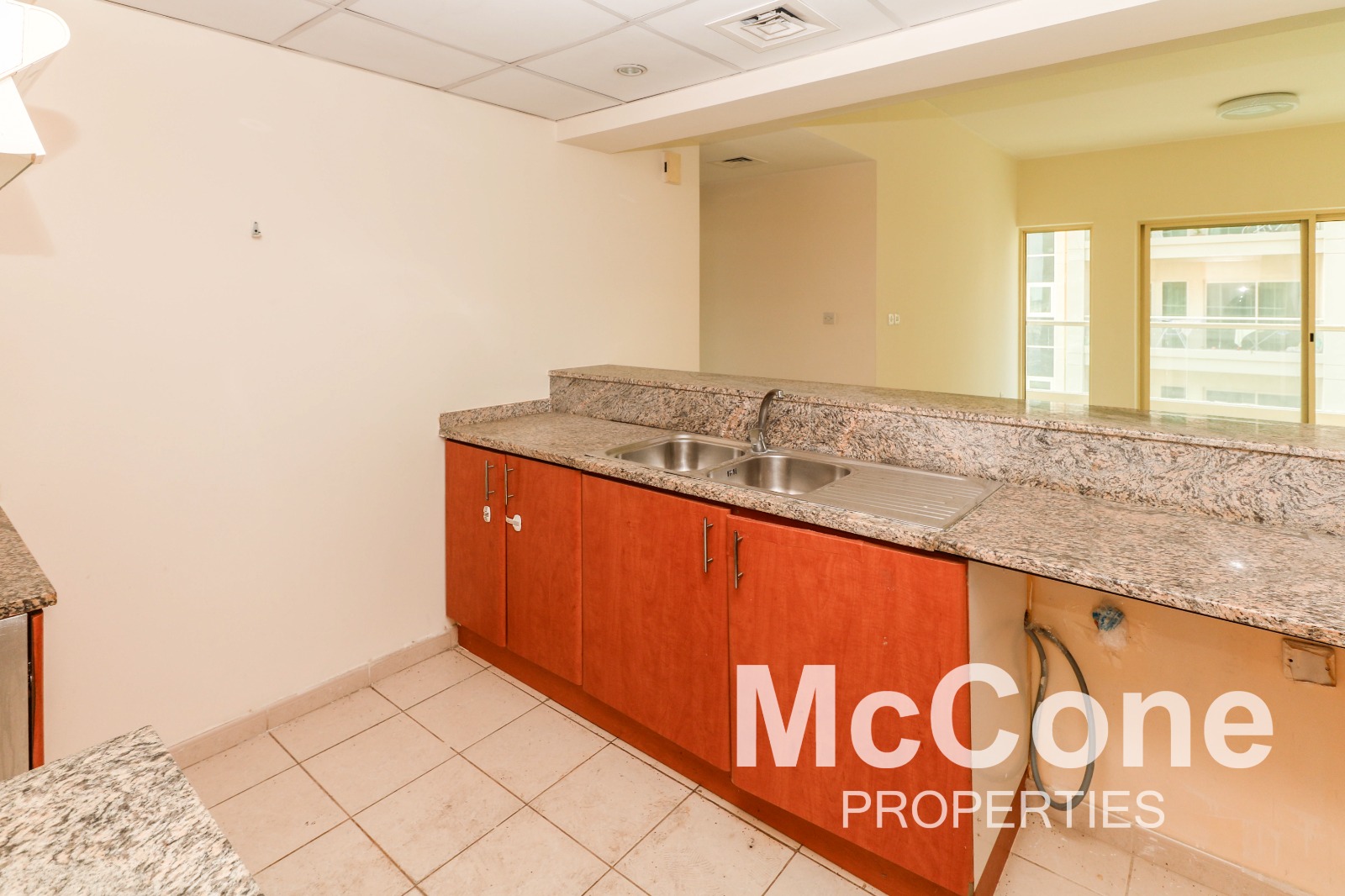 2 Bedroom Apartment for Sale in Al Dhafra 3, Greens — photo 3 of 16